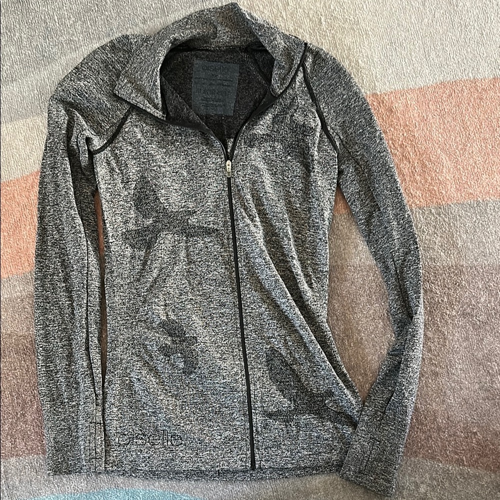 Oiselle Full zip flyte size small